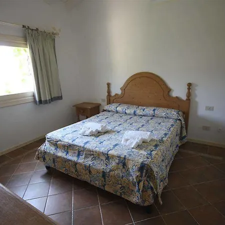 Apartment Residenza Gli Oleandri